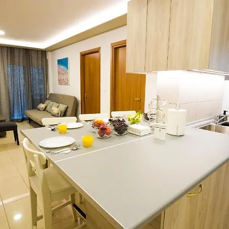 Rhodes City Center Suite Exterior photo